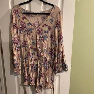 American Eagle Floral romper